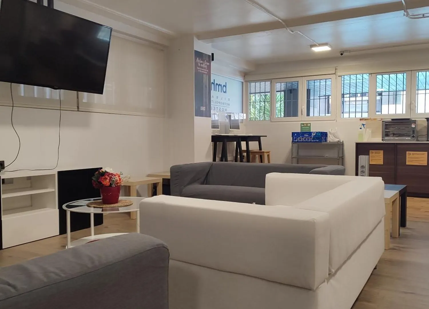 Bilbao Metropolitan Hostel By Bossh Hotels